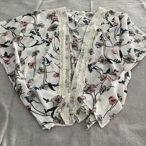 Floral Lace Trim Kimono Cardigan